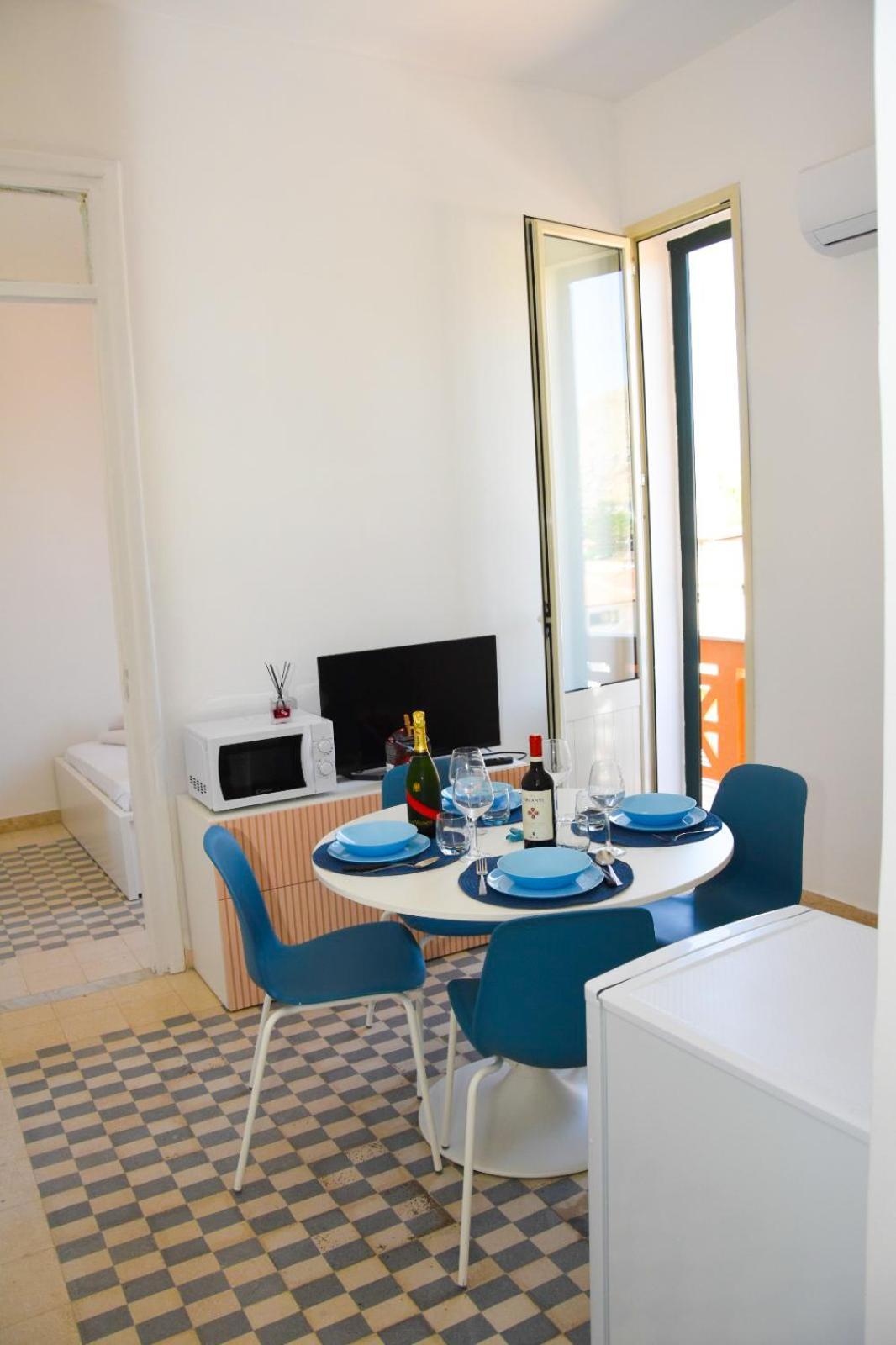 Apartment By The Sea Mondello Beach باليرمو المظهر الخارجي الصورة